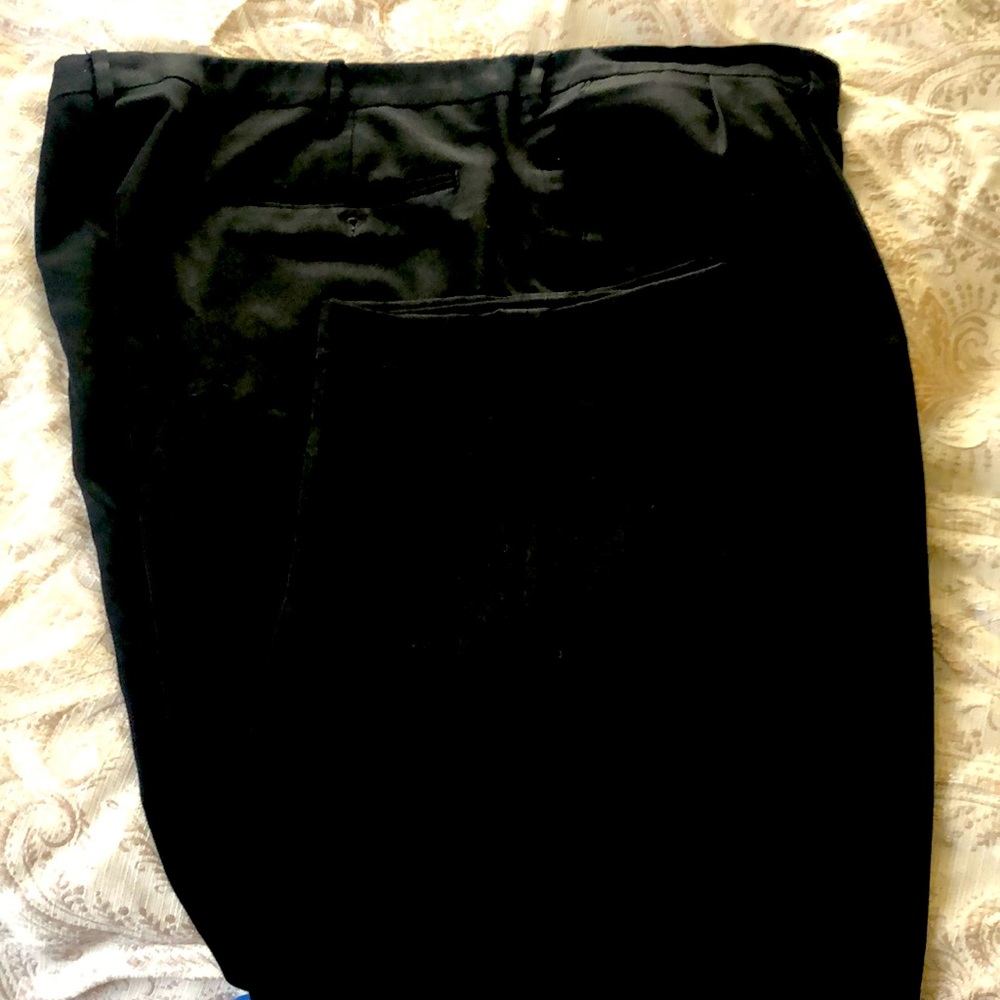 Dockers Black Slacks Sz 42 x 30